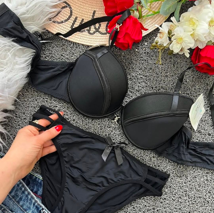 ست سوتین و شورت فانتزی سه تیکه بند جورابی