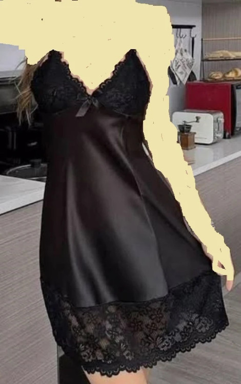 خرید و قیمت لباس خواب ساتن گیپوردار