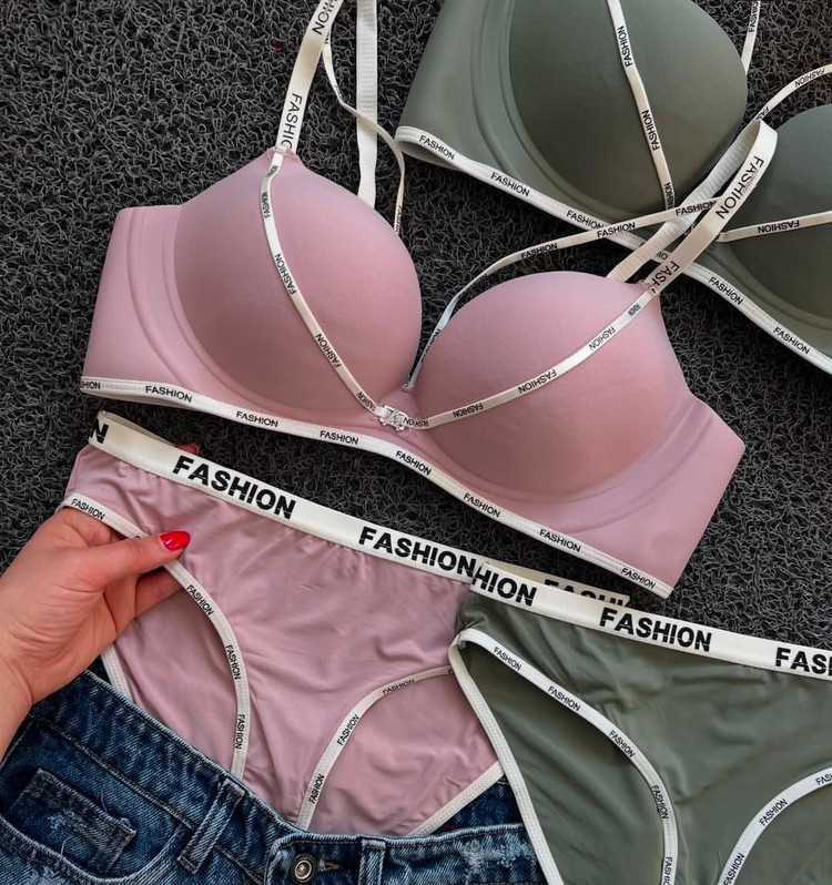 ست شورت و سوتین اسفنجی 2025 با بهترین قیمت