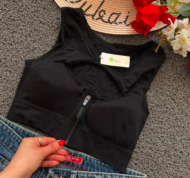 نیم تنه ورزشی