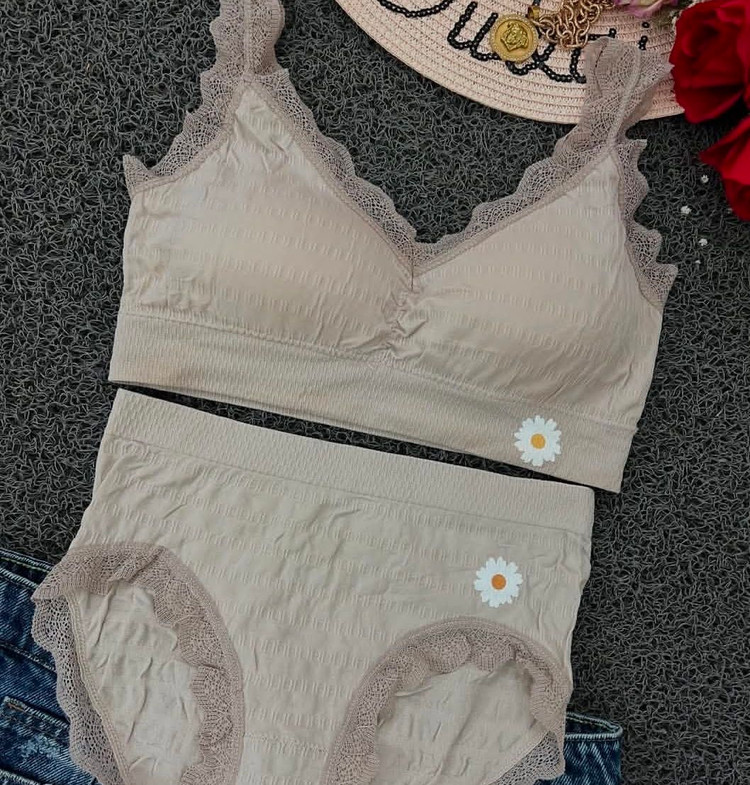 ست نیم تنه و شورت بابونه