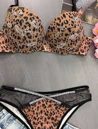 ست شورت و سوتین کاپ دار لیزری قلبی - ترب