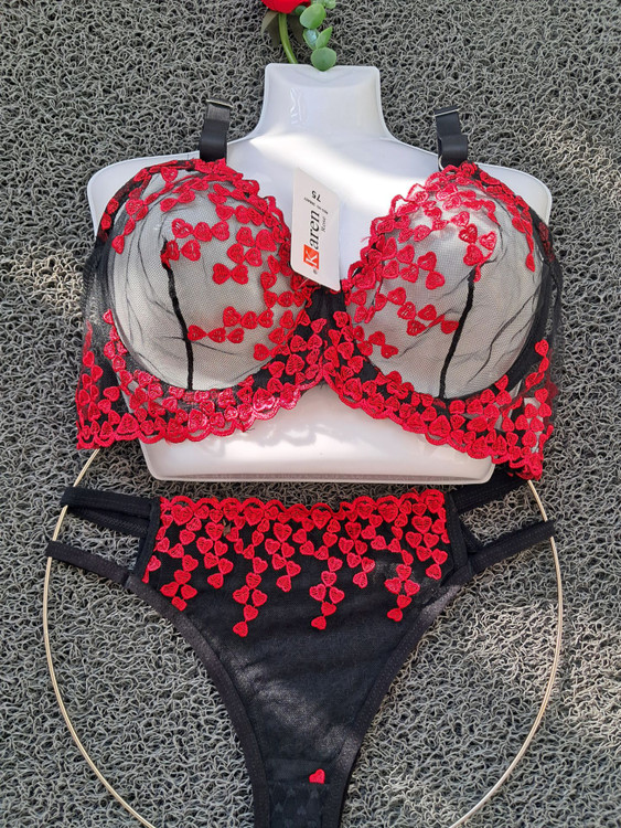 ست شورت و سوتین فنردار توری قلبی کد 3067 90