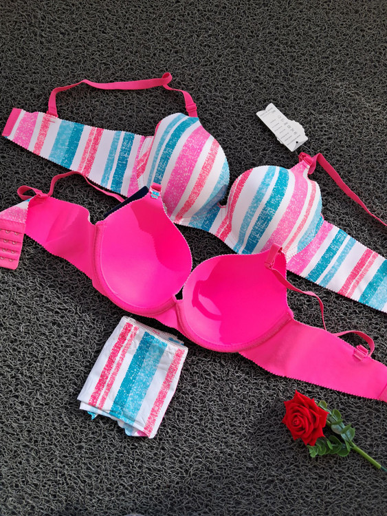 ست شورت و سوتین لیزری اسفنجی