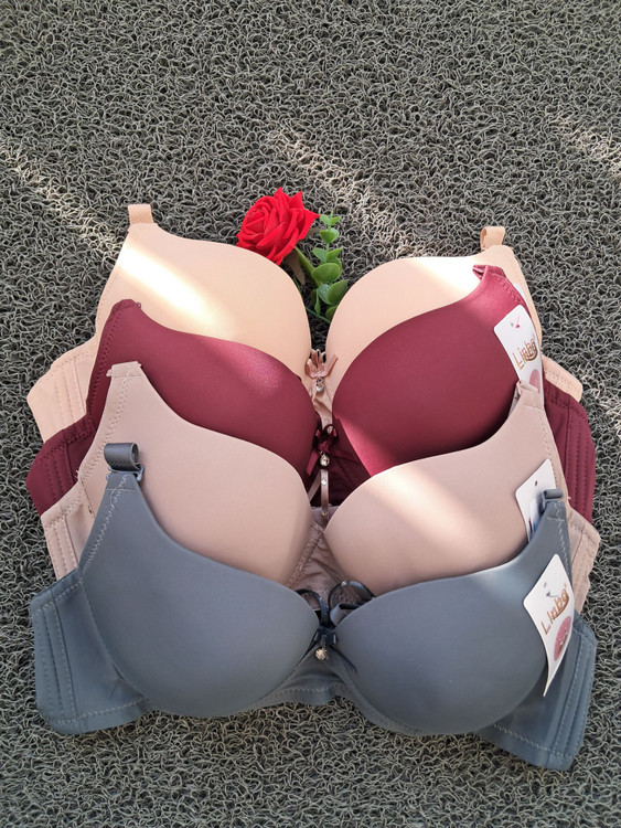 سوتین اسفنجی مدل دکلته پوش آپ لیزری دارای هارنس ...