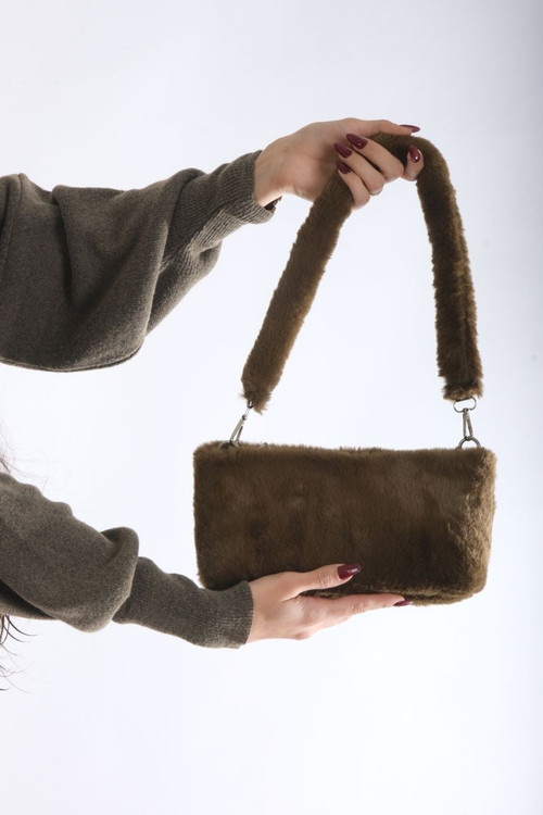 کیف دوشی مدل خزدار