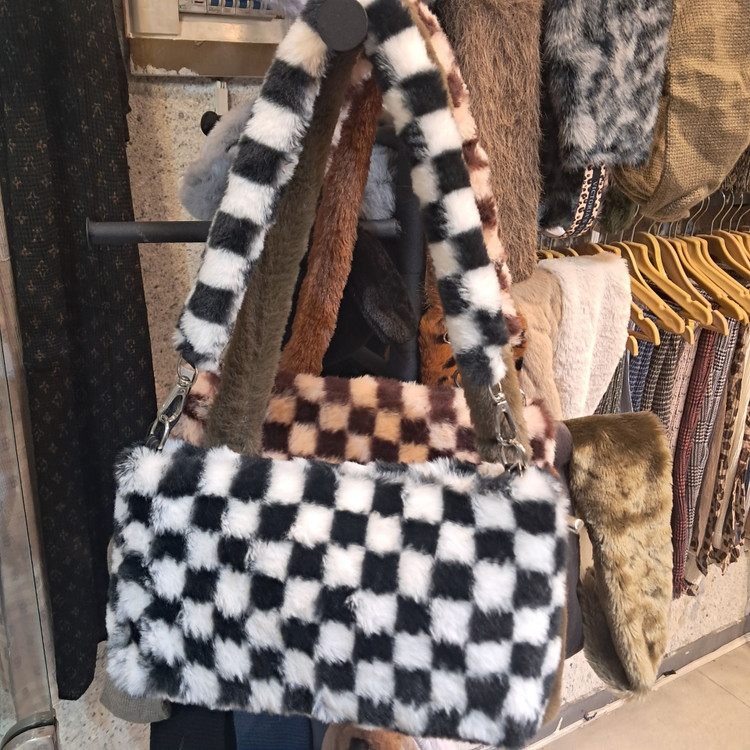 کیف خزدار زنانه - خرید کیف خزدار دخترانه