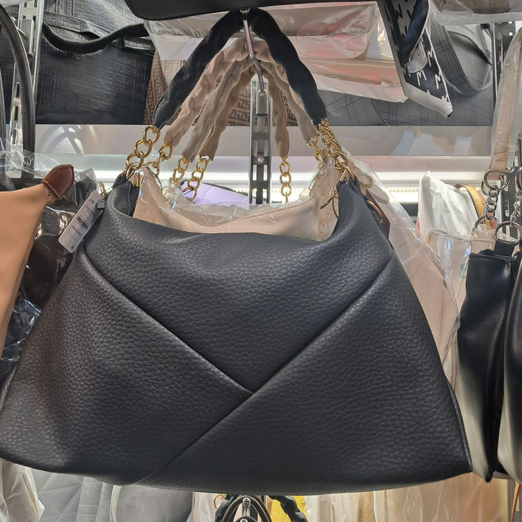 کیف دوشی با بند بلند و پهن ضربدری زنانه مشکی زارا