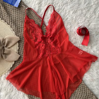 بادی دامنی توری زنانه رنگ قرمز پشت ضربدری