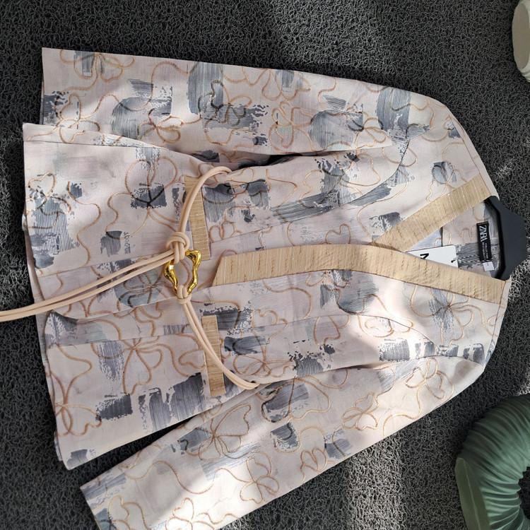 مانتو کتی چهاردکمه همراز کد 7712