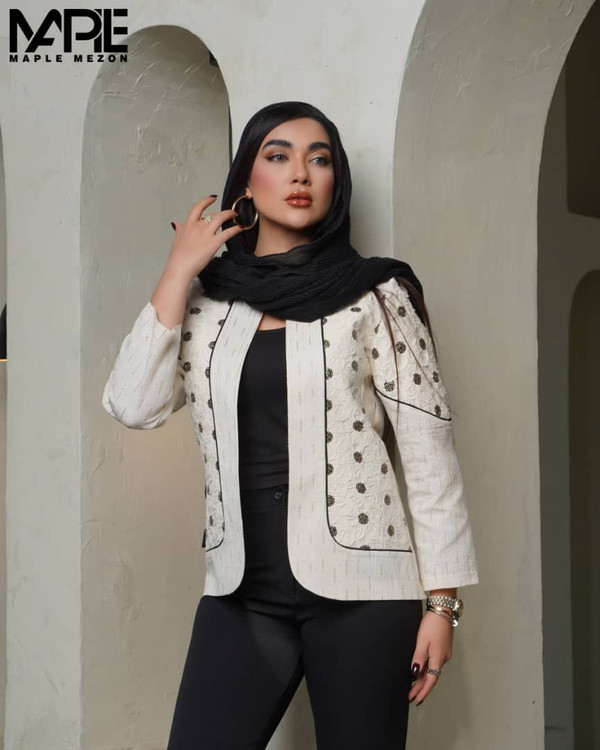 ️کت مازراتی یقه گرد نگین خورشیدی◾️ ✔️مشخصات