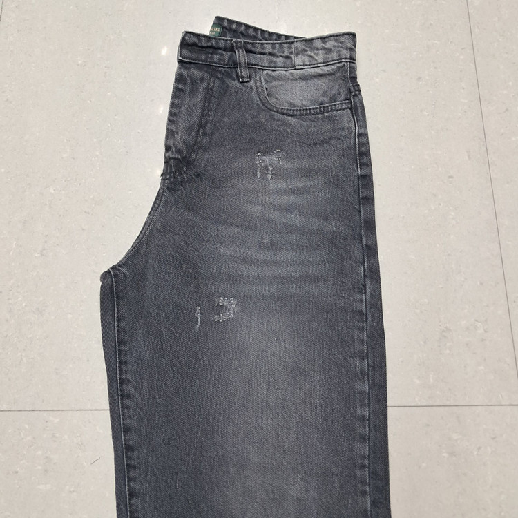 شلوار جین بگ ذغالی زنانه جلو سایه دار کد 2008