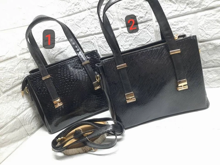 کیف زنانه مجلسی جنس ورنی دسته بلند