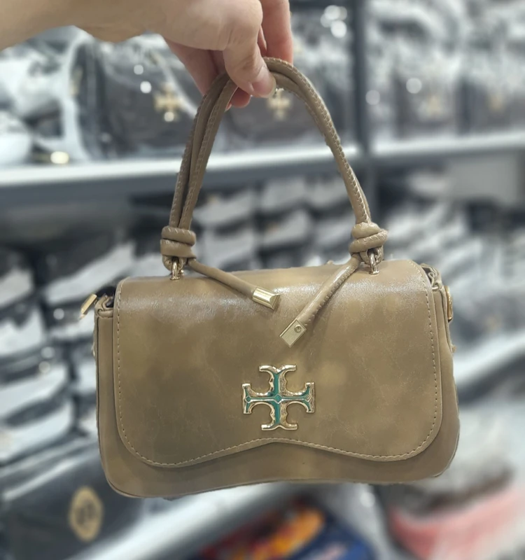 کیف پاسپورتی مجلسی زنانه دسته گره ای