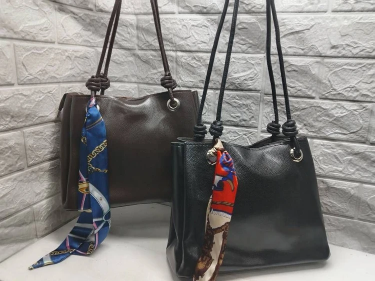 کیف زنانه دسته قیطونی اسکارف دار
