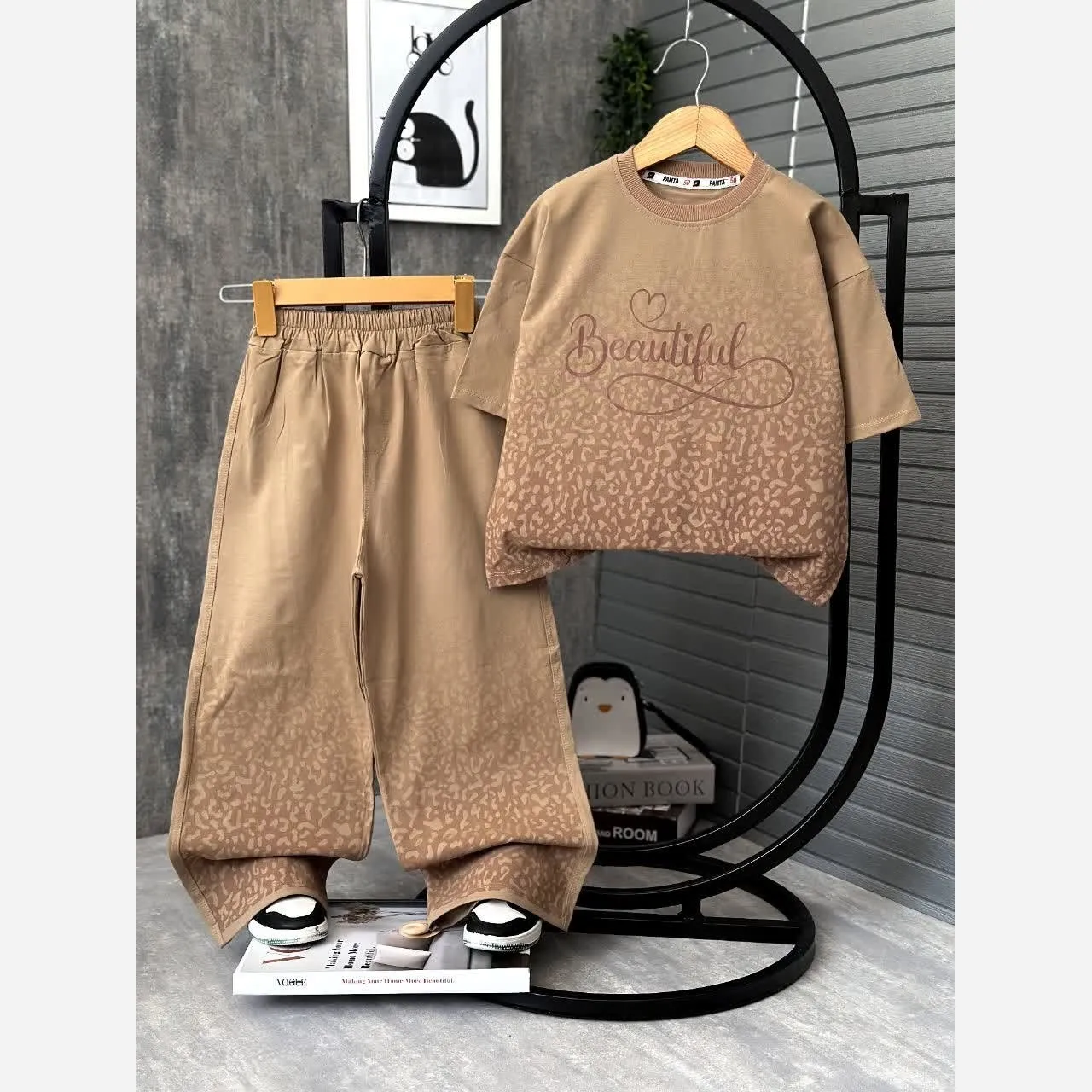 ست تیشرت و شلوار دخترانه جنس نخ پنبه لاکرادار سایز 50 تا 65